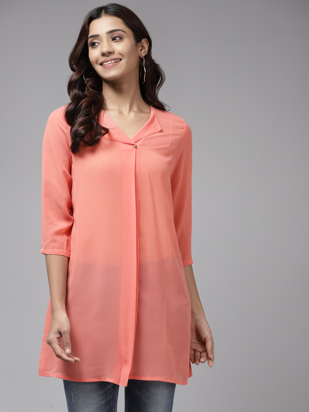 

Aarika Peach-Coloured Shirt Style Longline Top