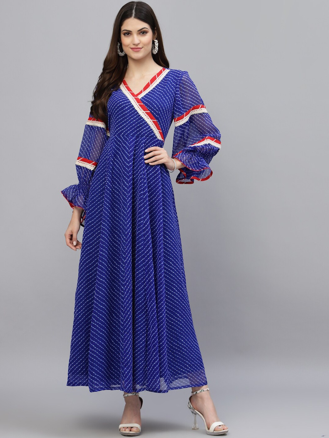 

Ragavi Women Blue Geometric Printed Flared Sleeves Georgette Anarkali Kurta