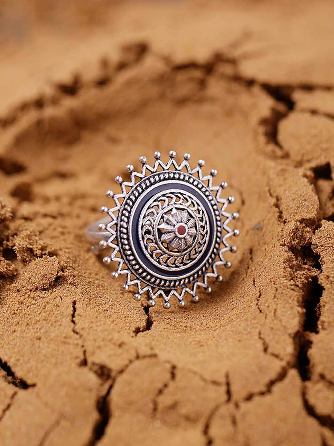 

Voylla Silver-Plated Mandala Spokes Finger Ring