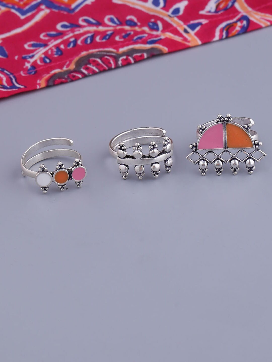 

Voylla Set Of 3 Silver-Plated Pink & Orange Colored Bagh E Fiza Finger Ring