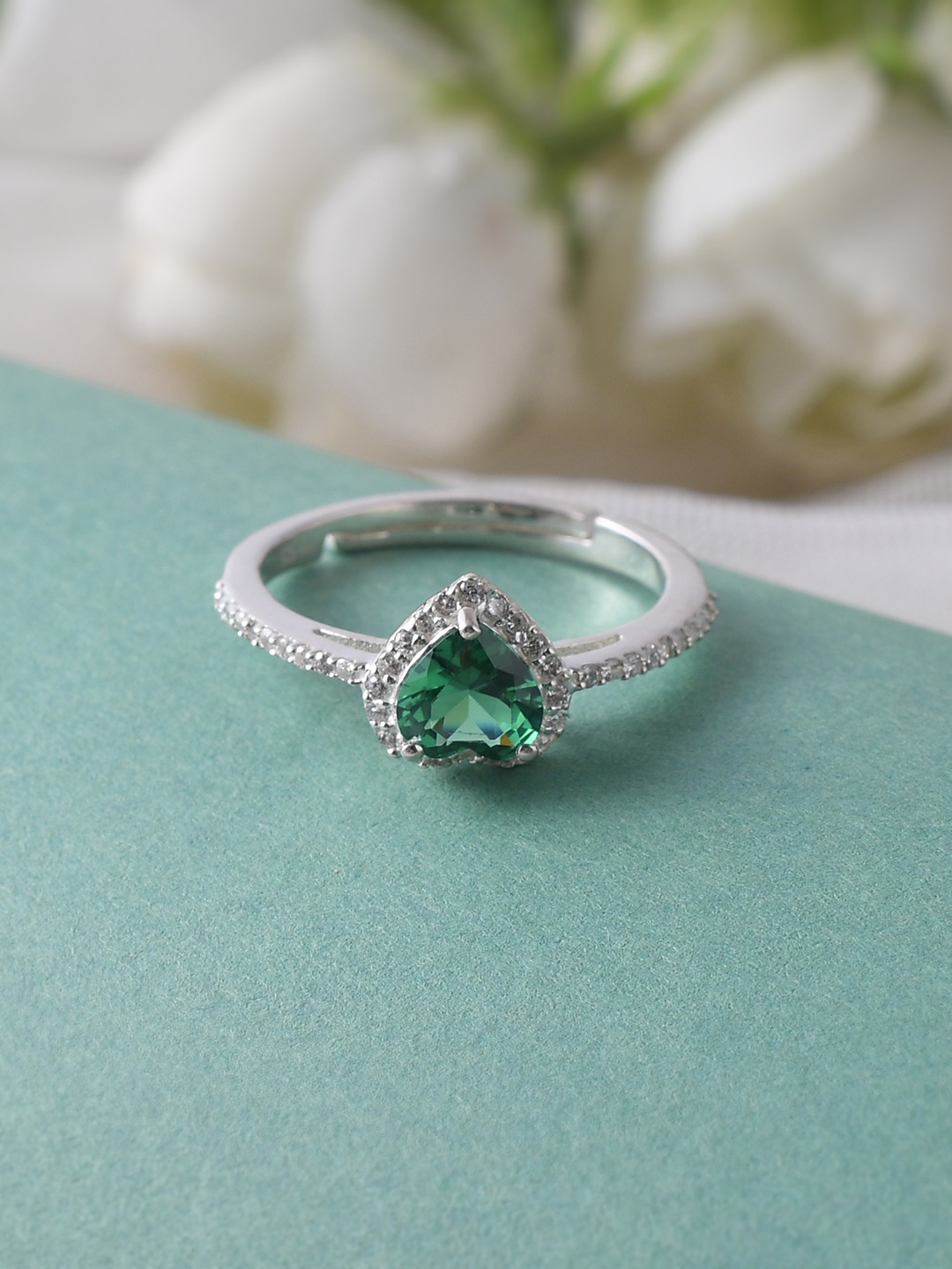 

Studio Voylla Silver-Plated Green & White CZ Studded Ring