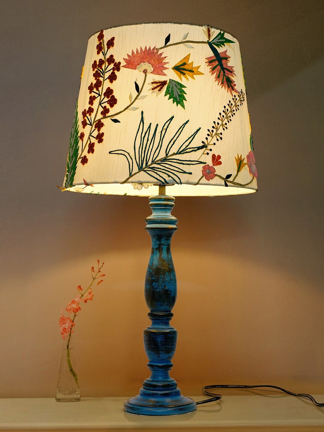 

Fos Lighting White Embroidered Table Lamp With Shade