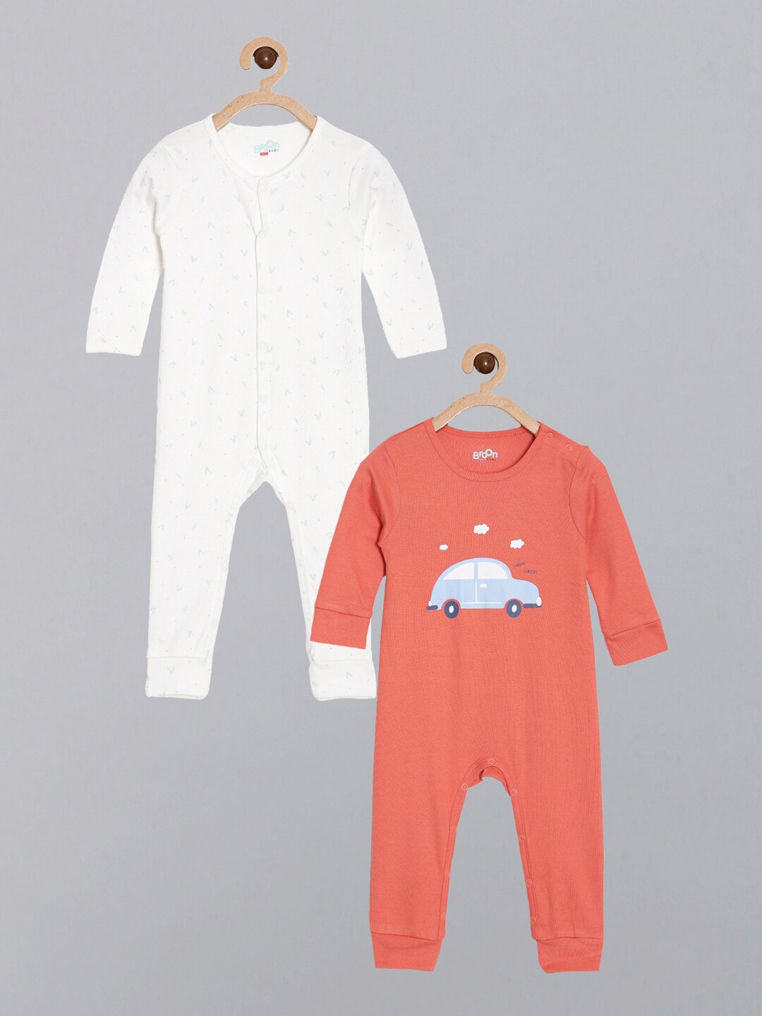 

Broon Boys White & Orange Pack Of 2 Pure Cotton Sleepsuit