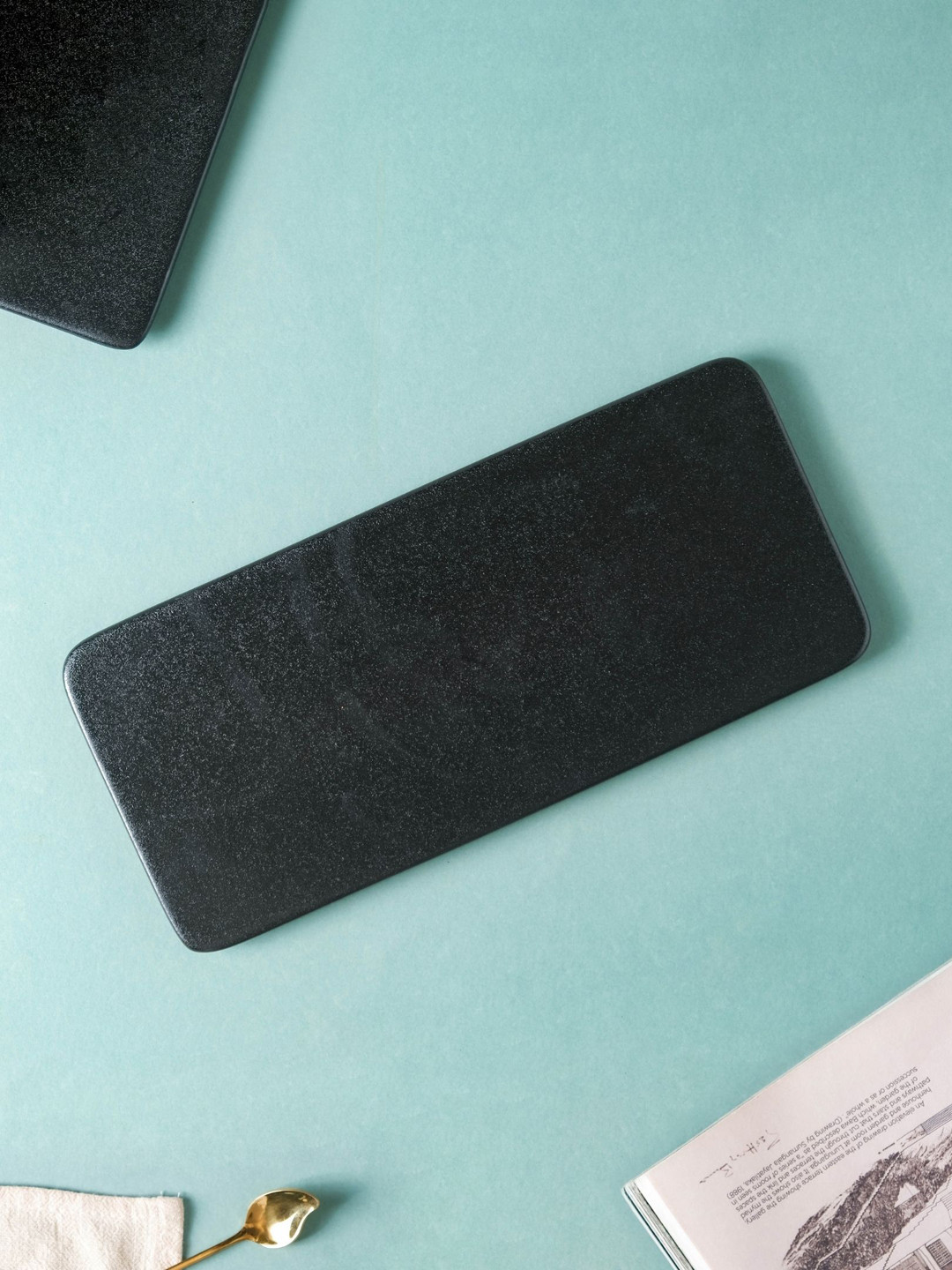 

Nestasia Black Rectangular Medium Platter