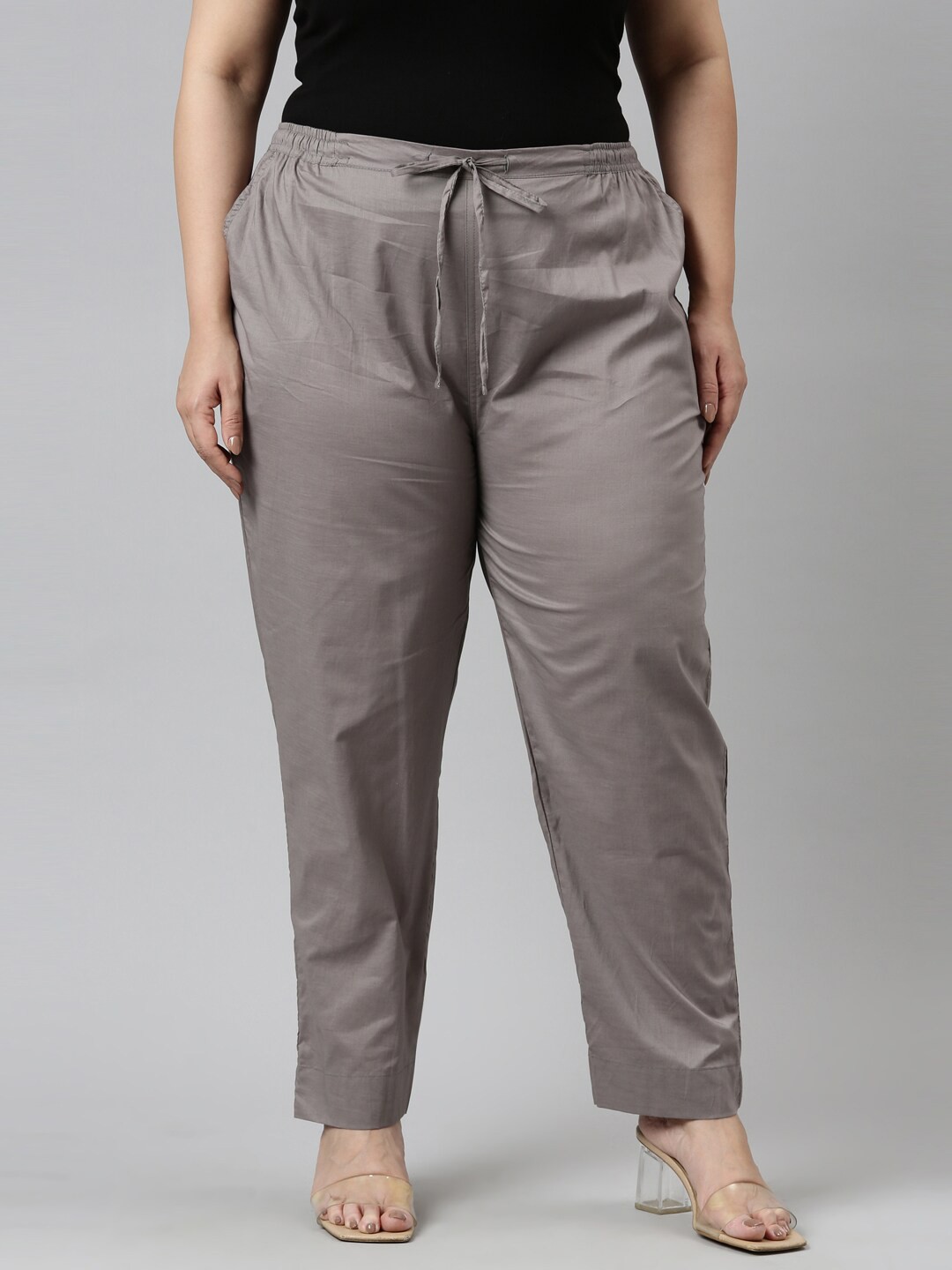 

Go Colors Women Grey Tapered Fit Trousers