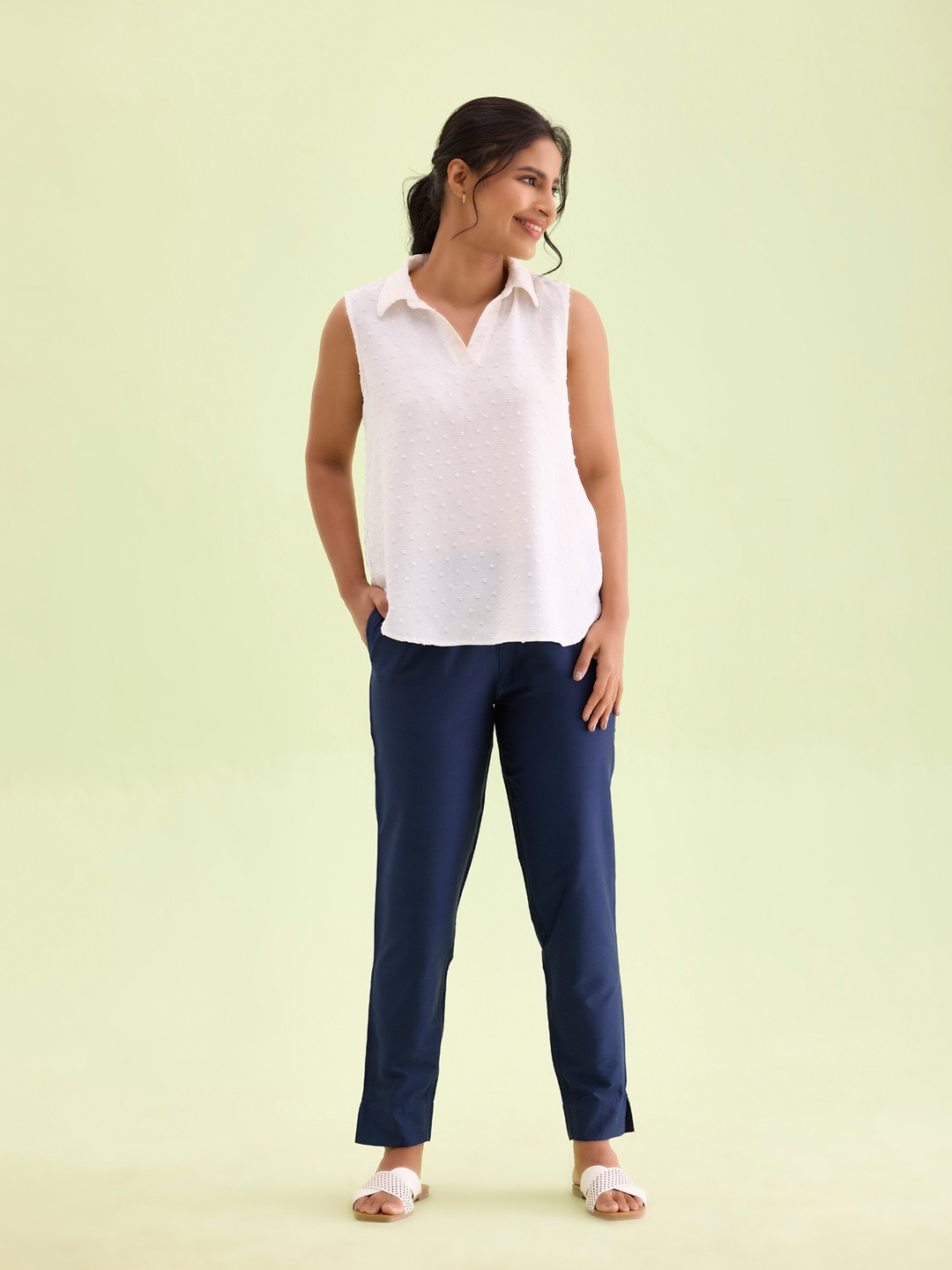 

Go Colors Women Navy Blue Tapered Fit Trousers