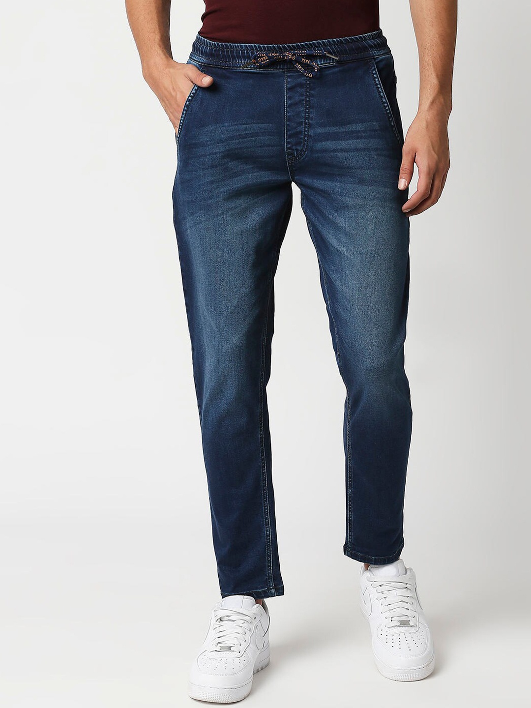 

Pepe Jeans Men Blue Light Fade Stretchable Jeans
