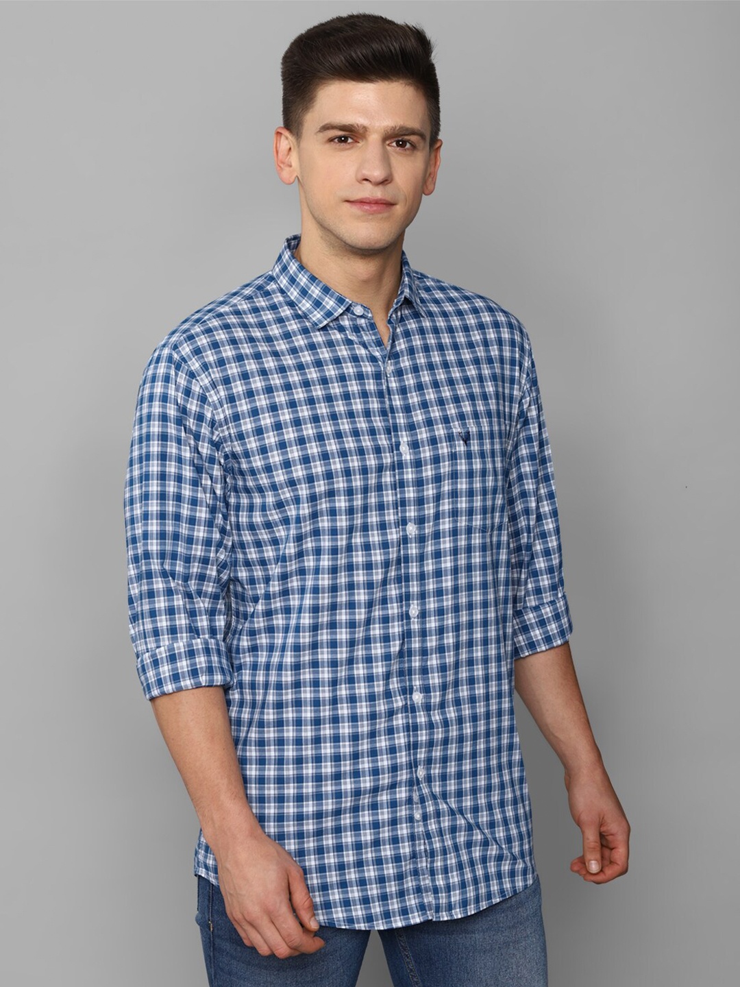 

Allen Solly Men Blue Slim Fit Gingham Checked Casual Cotton Shirt