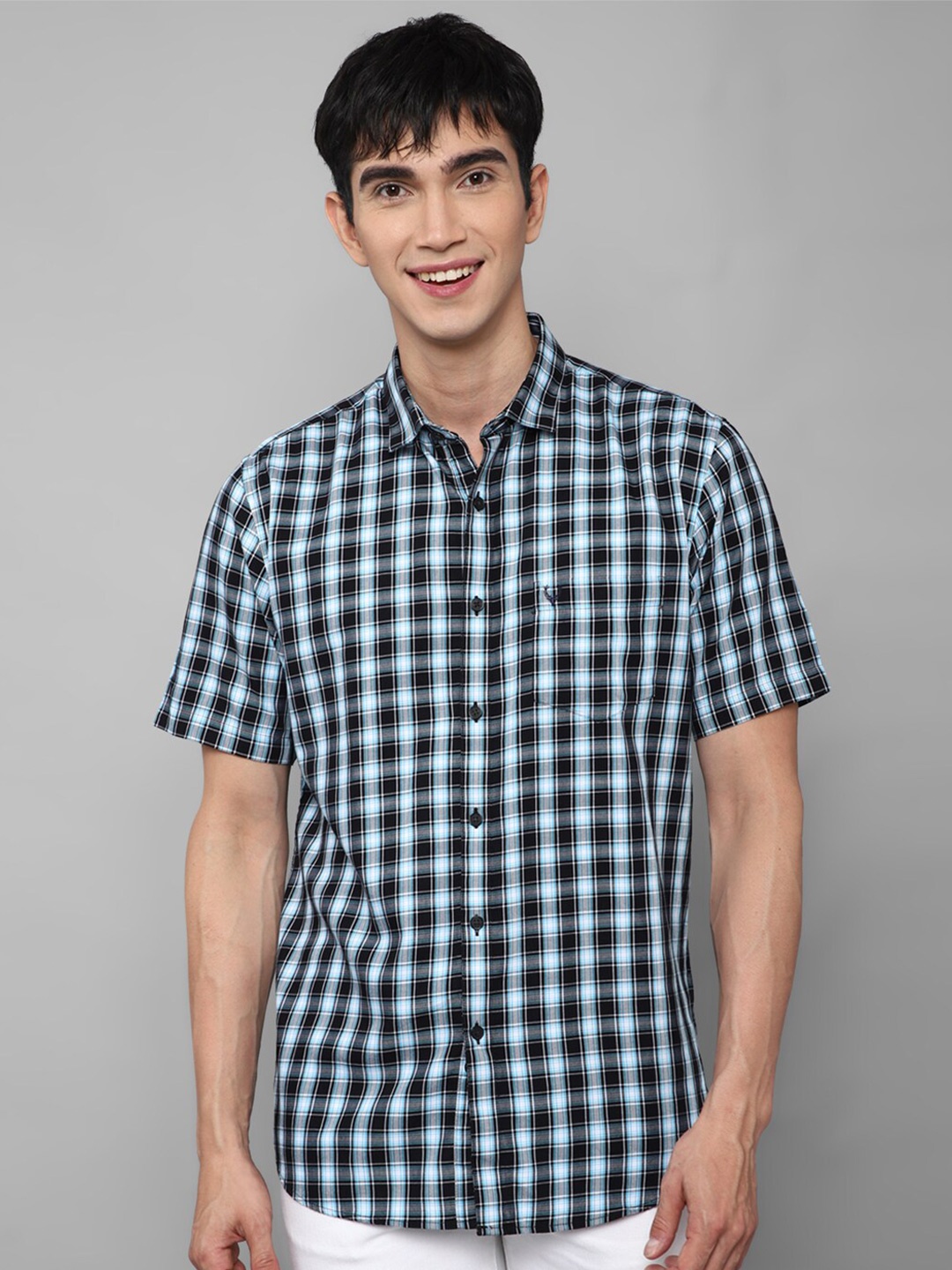 

Allen Solly Men Multicoloured Slim Fit Gingham Checked Casual Shirt, Blue