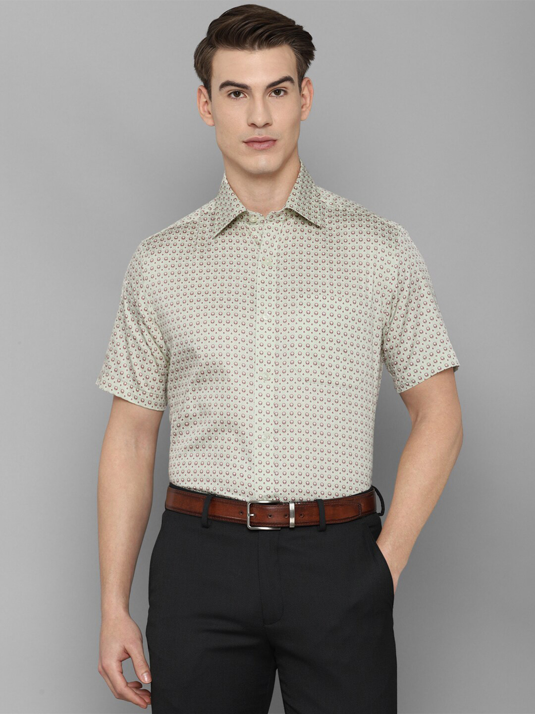 

Louis Philippe Men Cream-Coloured Printed Semiformal Pure Cotton Shirt