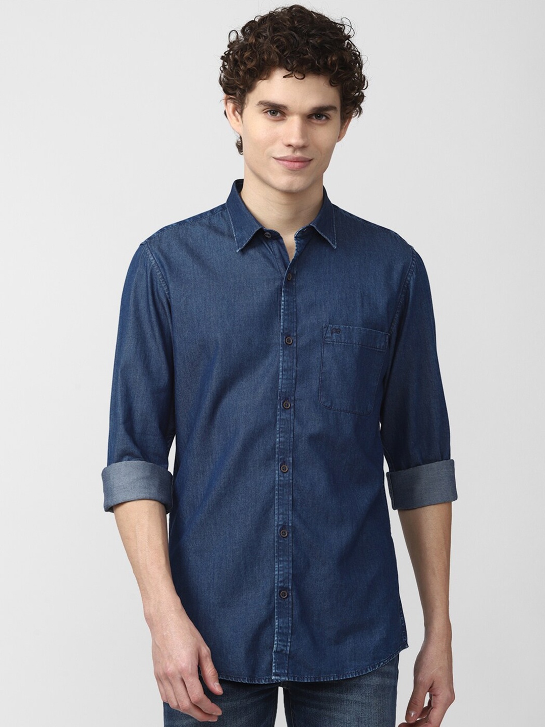 

Peter England Casuals Men Navy Blue Cotton Slim Fit Casual Shirt