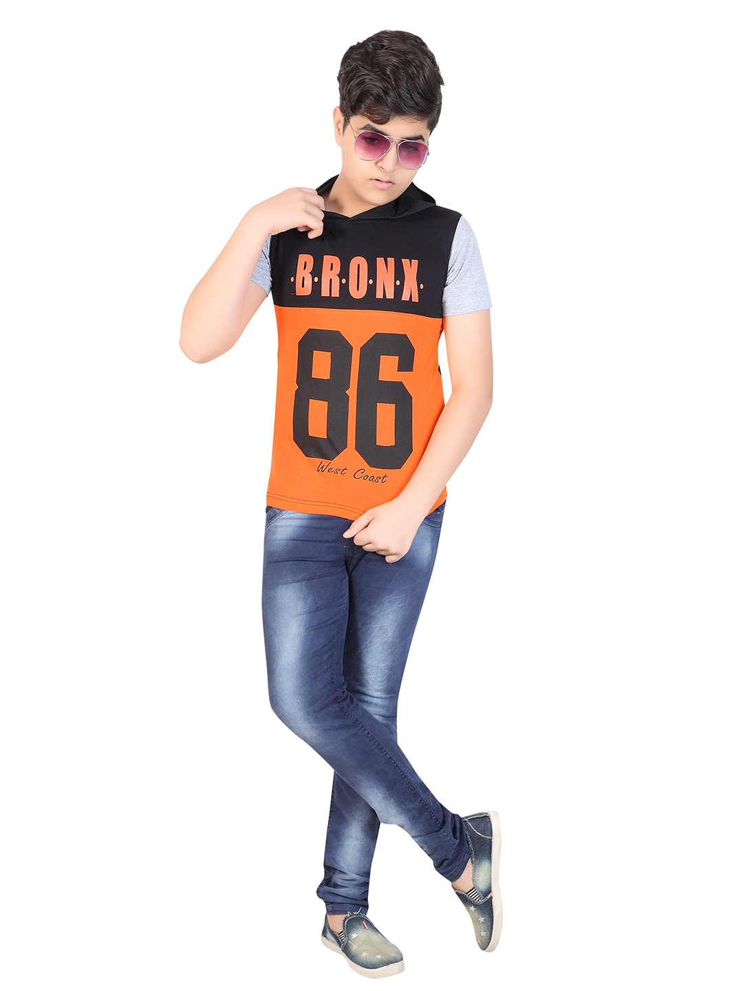 

MIST N FOGG Boys Orange & Black Typography Printed T-shirt