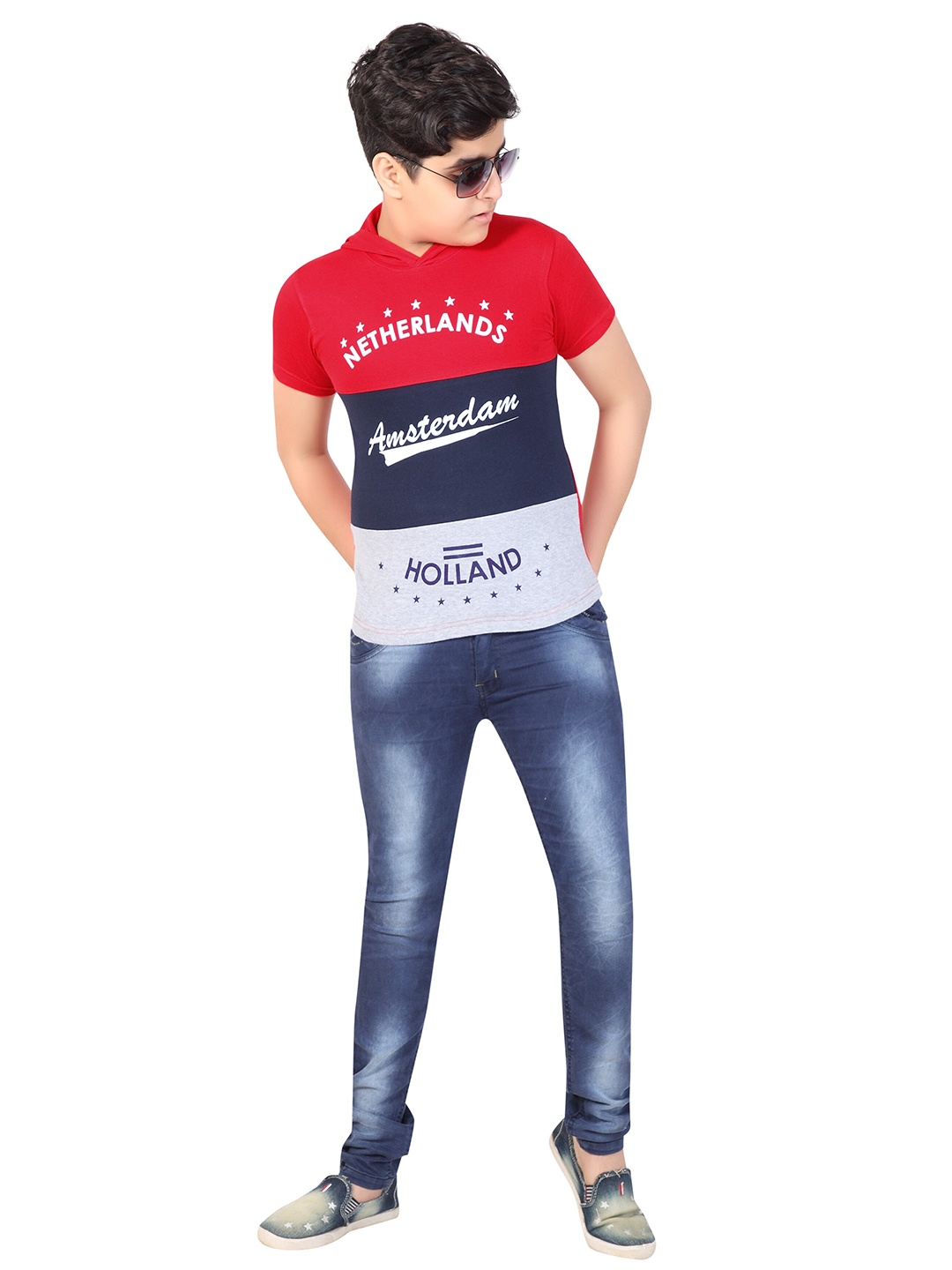 

MIST N FOGG Boys Multicolour Printed T-shirt, Multi
