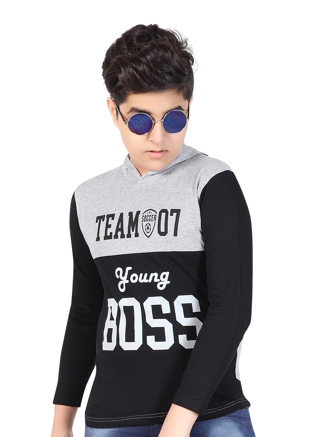 

MIST N FOGG Boys Grey Melange & Black Colourblocked T-shirt