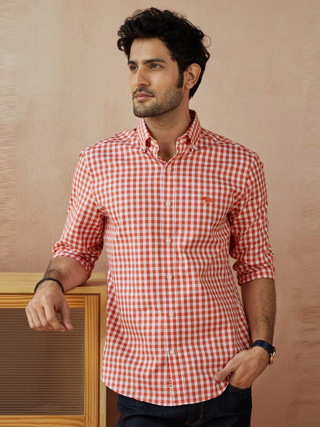 

Andamen Men Orange Slim Fit Gingham Checked Casual Shirt