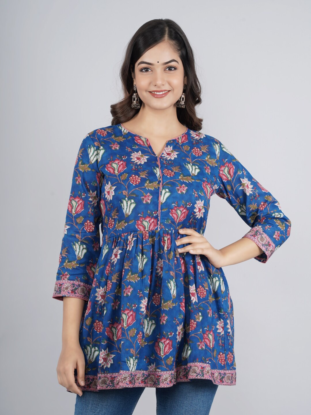 

PARCHHAI Women Blue & Pink Floral Print Empire Longline Top