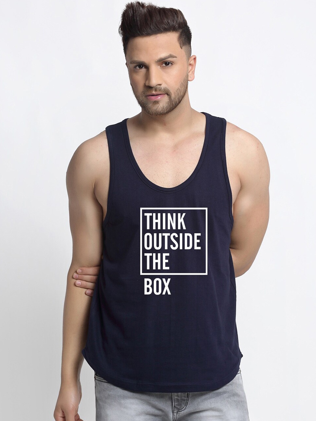 

Friskers Men Navy Blue & White Printed Pure Cotton Gym Vest
