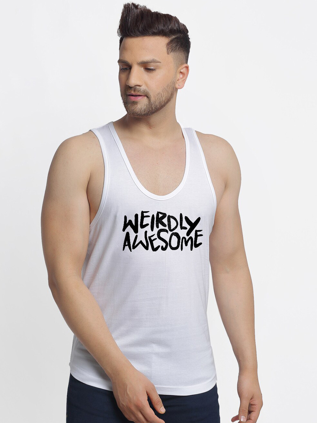 

Friskers Men White Printed Pure Cotton Innerwear Gym Vests