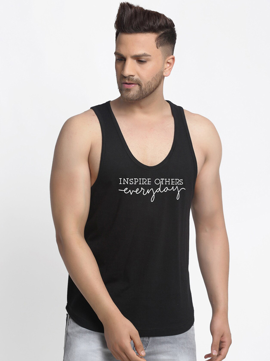 

Friskers Men Black Printed Apple Cut Sleeveless Gym Vest