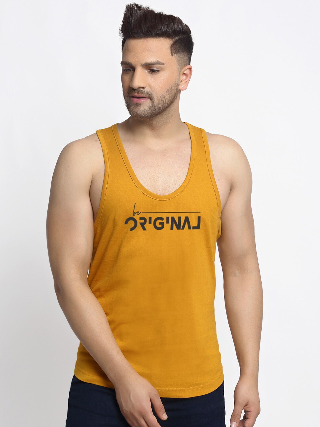 

Friskers Men Gold Solid Printed Innerwear Vest