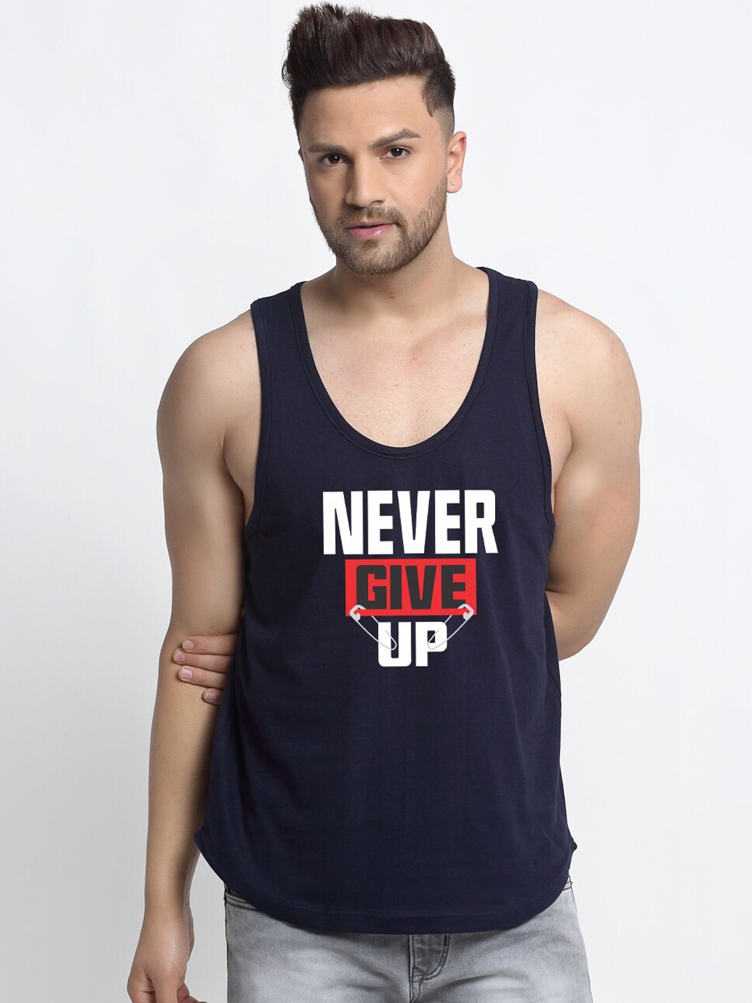 

Friskers Men Navy-Blue & White Printed Pure Cotton Gym Vest