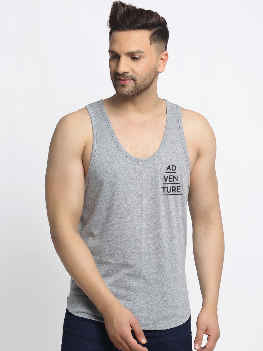 

Friskers Men Grey & Black Printed Sleeveless Pure Cotton Gym Vest