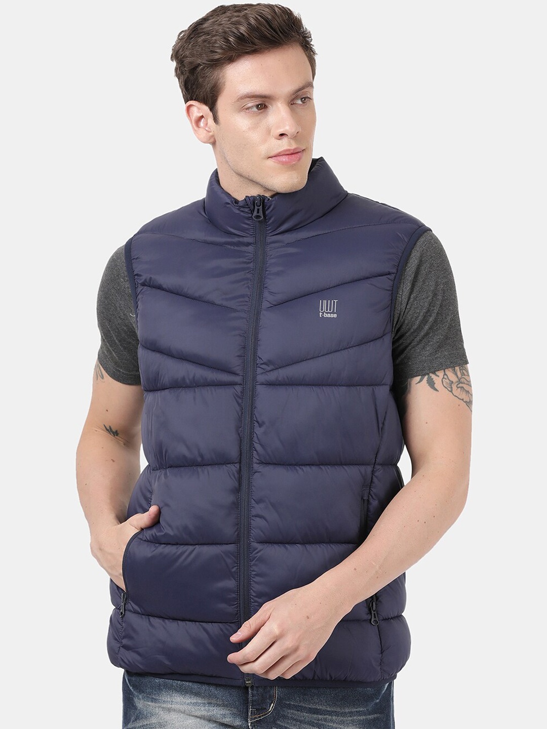 

t-base Men Navy Blue Windcheater Puffer Jacket
