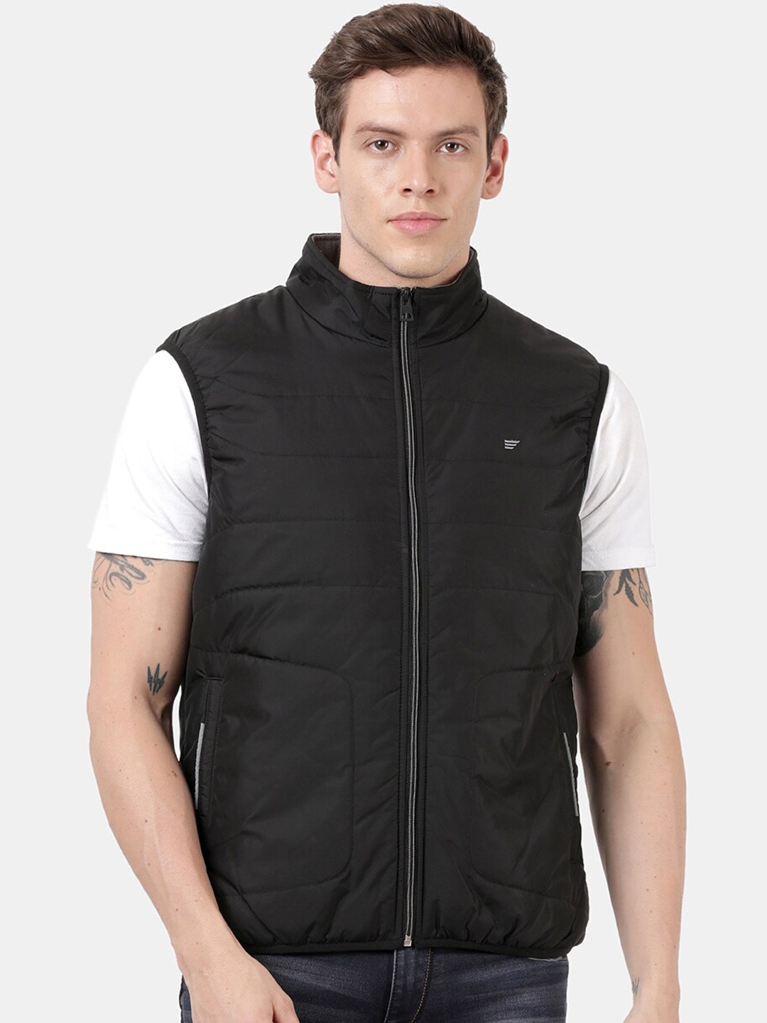 

t-base Men Black Windcheater Padded Jacket