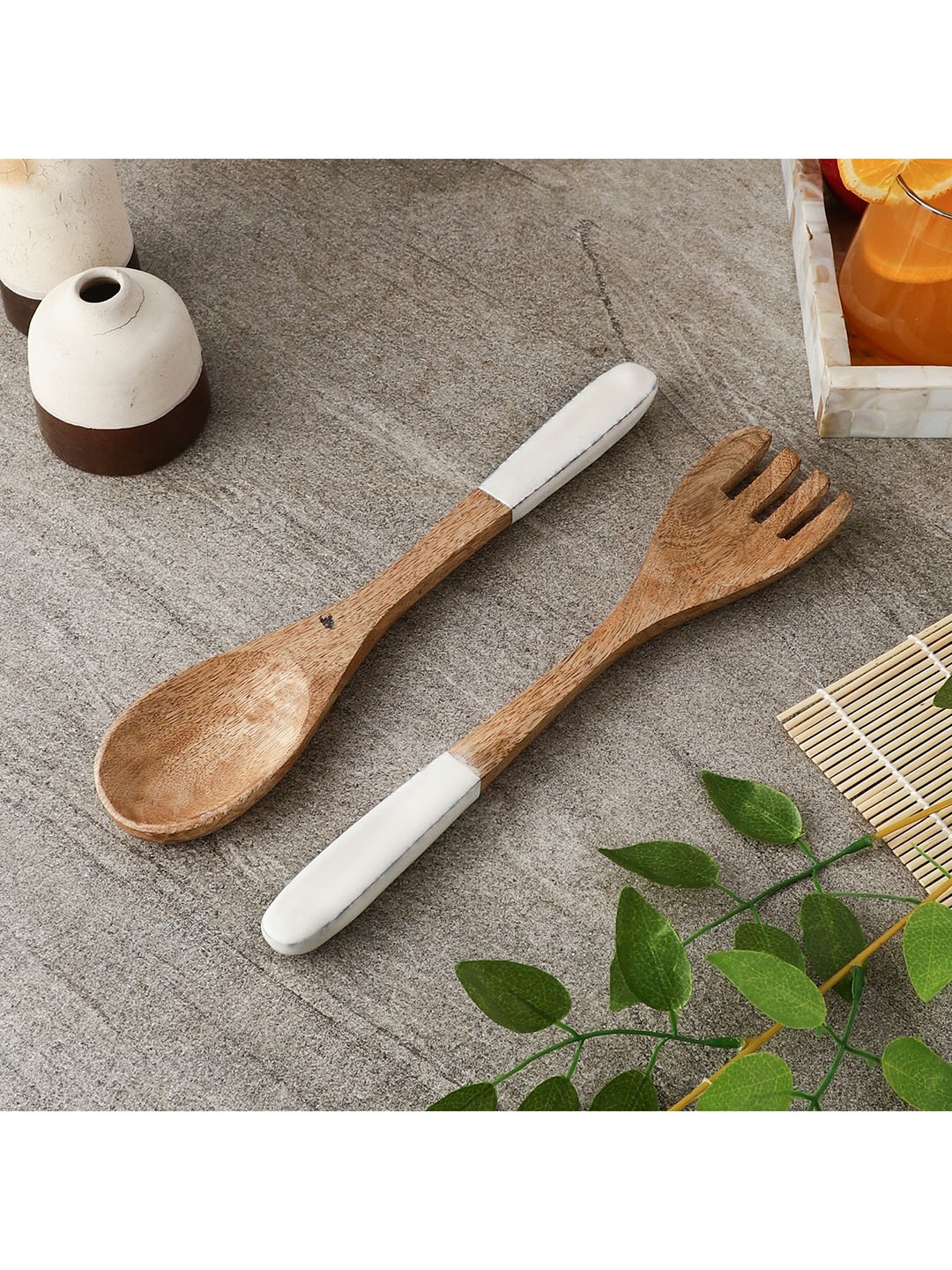 

The Decor Mart Brown Serveware