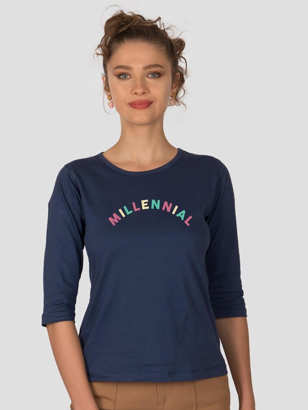 

Bewakoof Women Blue Typography Printed Pure Cotton Slim Fit T-shirt