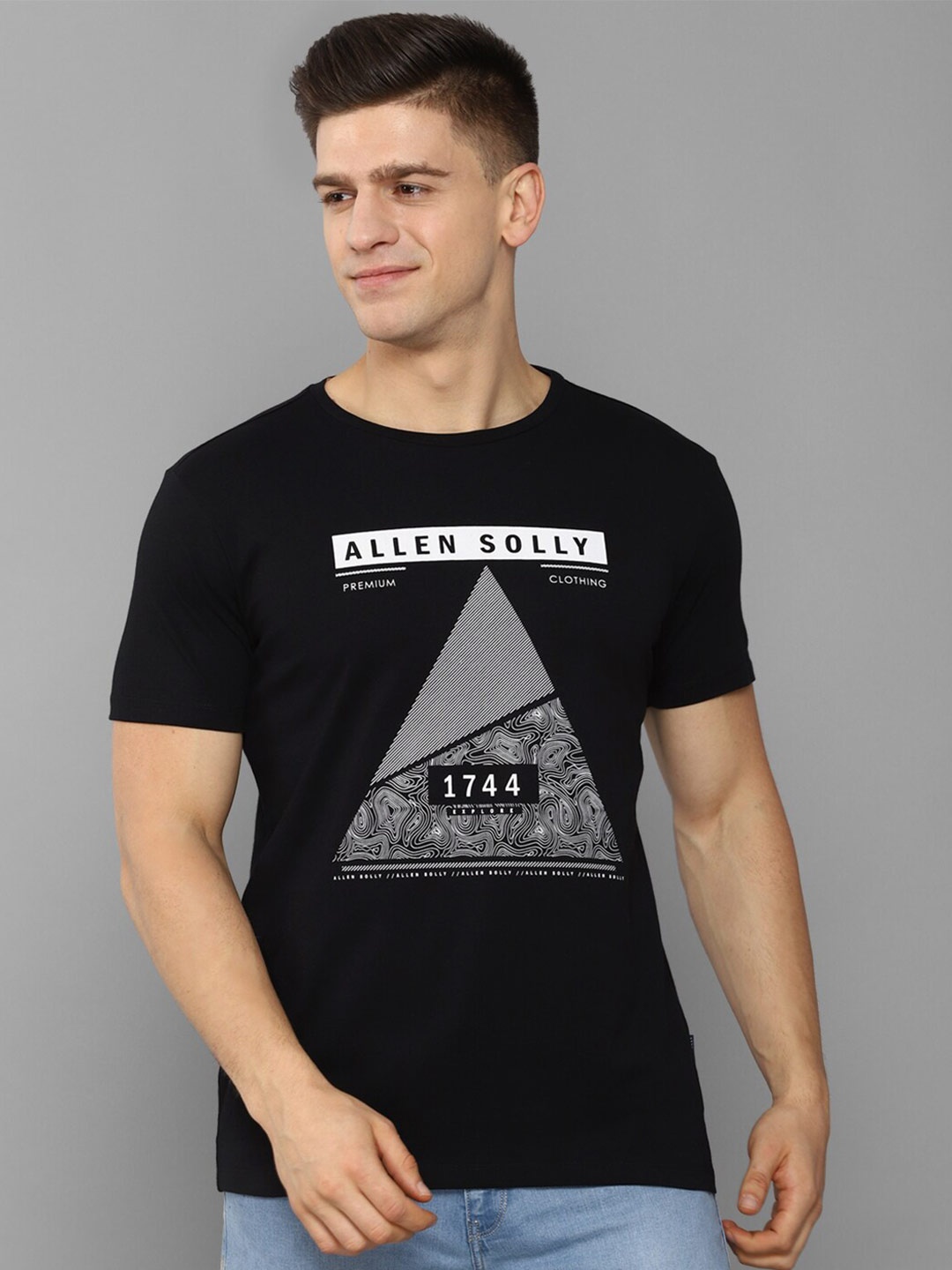 

Allen Solly Men Black Printed Cotton T-shirt