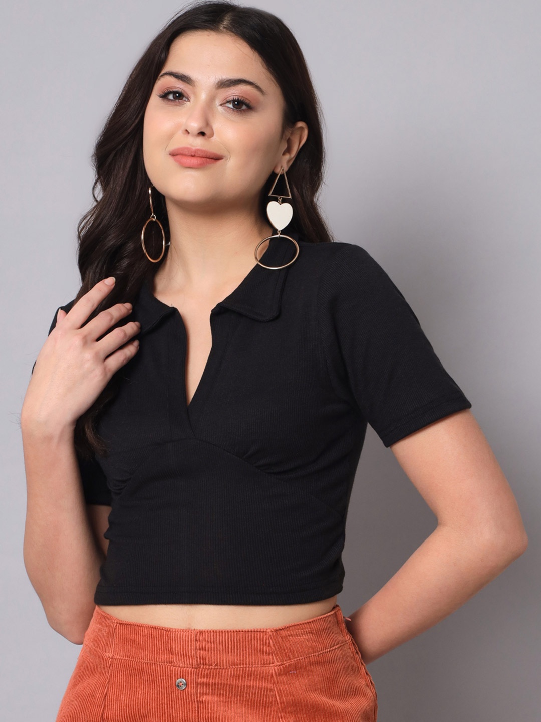 

AAHWAN Black Crop Top