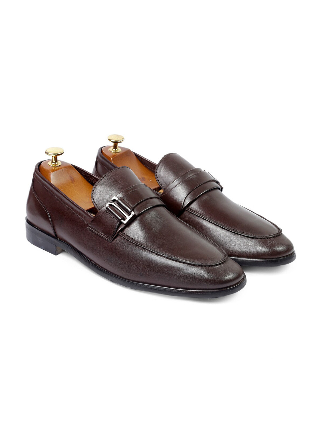 

One8 Men Burgundy Solid Formal Loafers