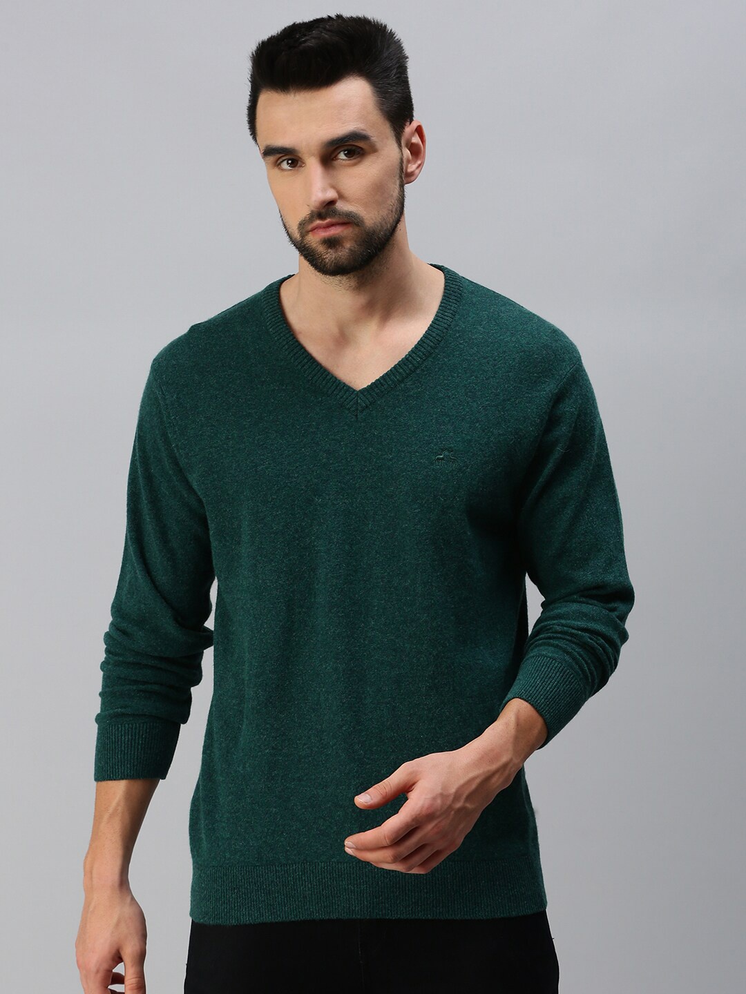 

98 Degree North Men Green Pullover