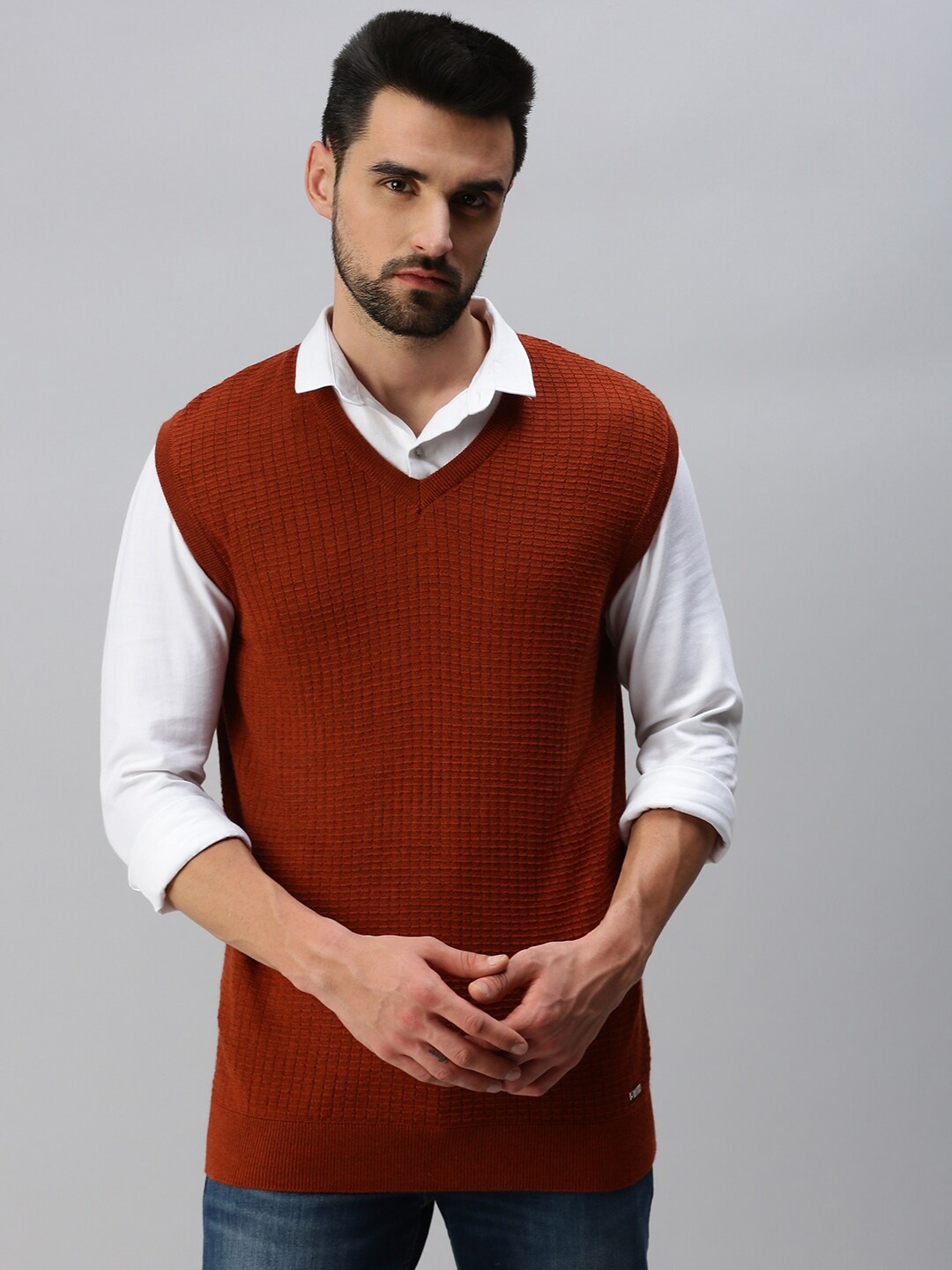 

98 Degree North Men Rust Cable Knit Sweater Vest