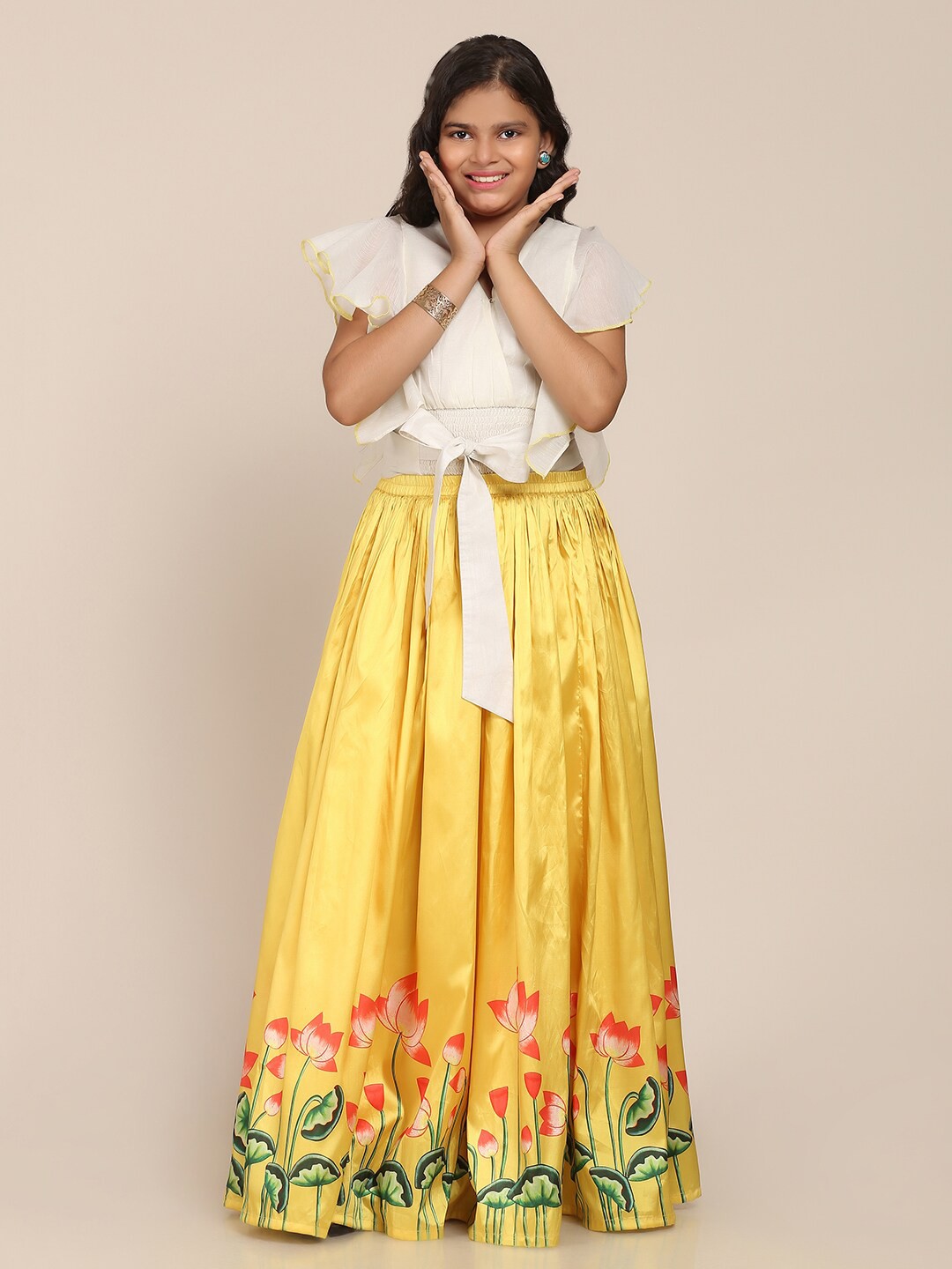 

Bitiya by Bhama Girls Off White & Yellow Floral Print Ready to Wear Lehenga & Choli