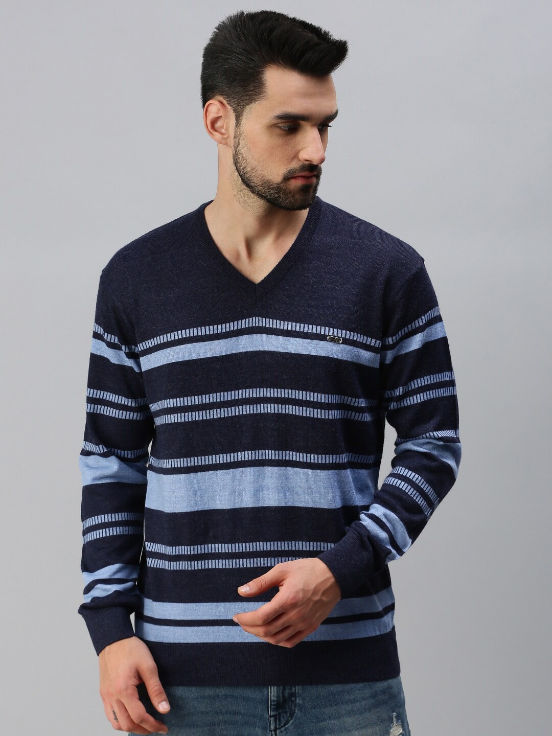 

98 Degree North Men Navy Blue Striped Pullover