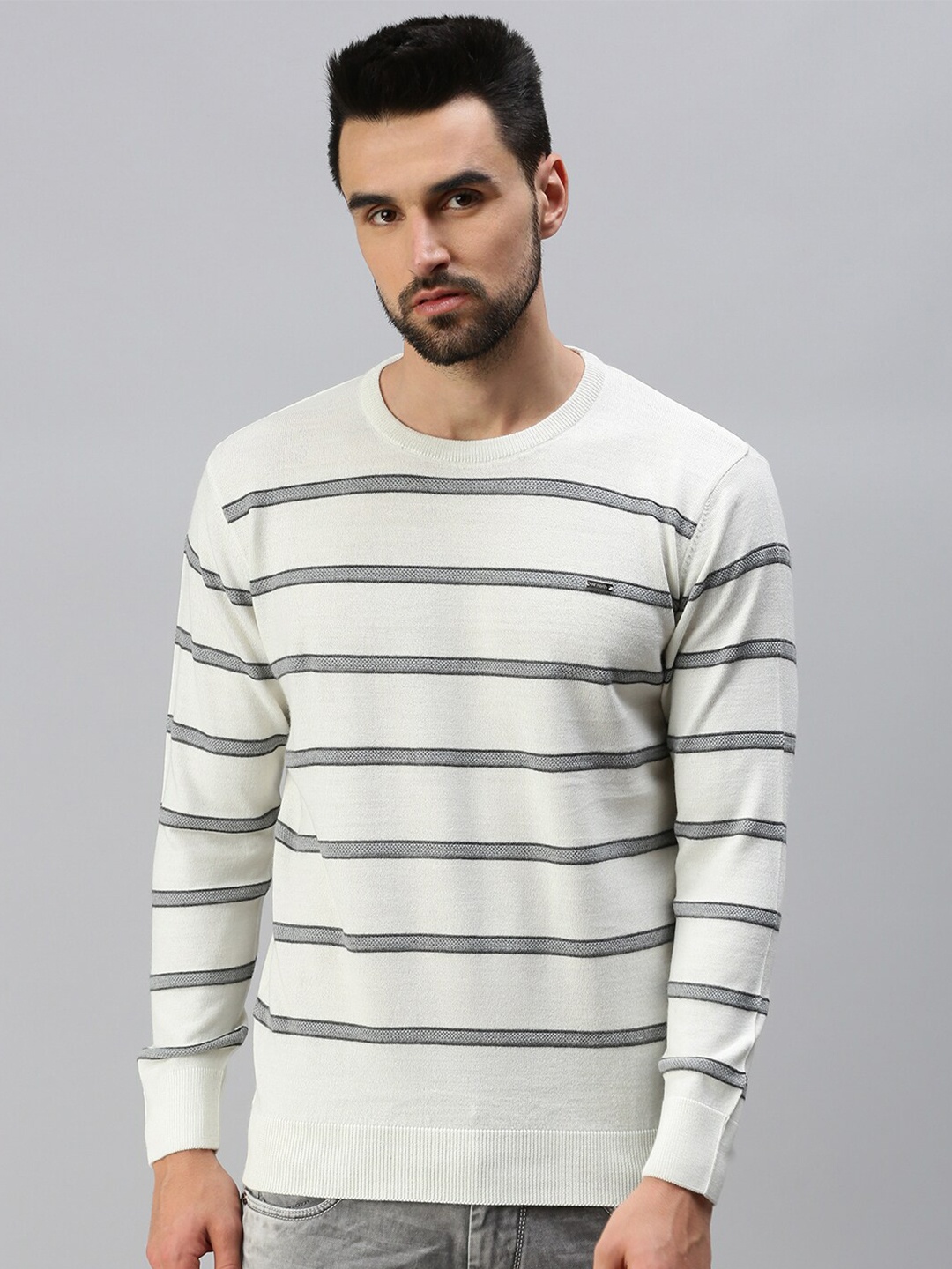 

98 Degree North Men Off White & Grey Striped Pullover