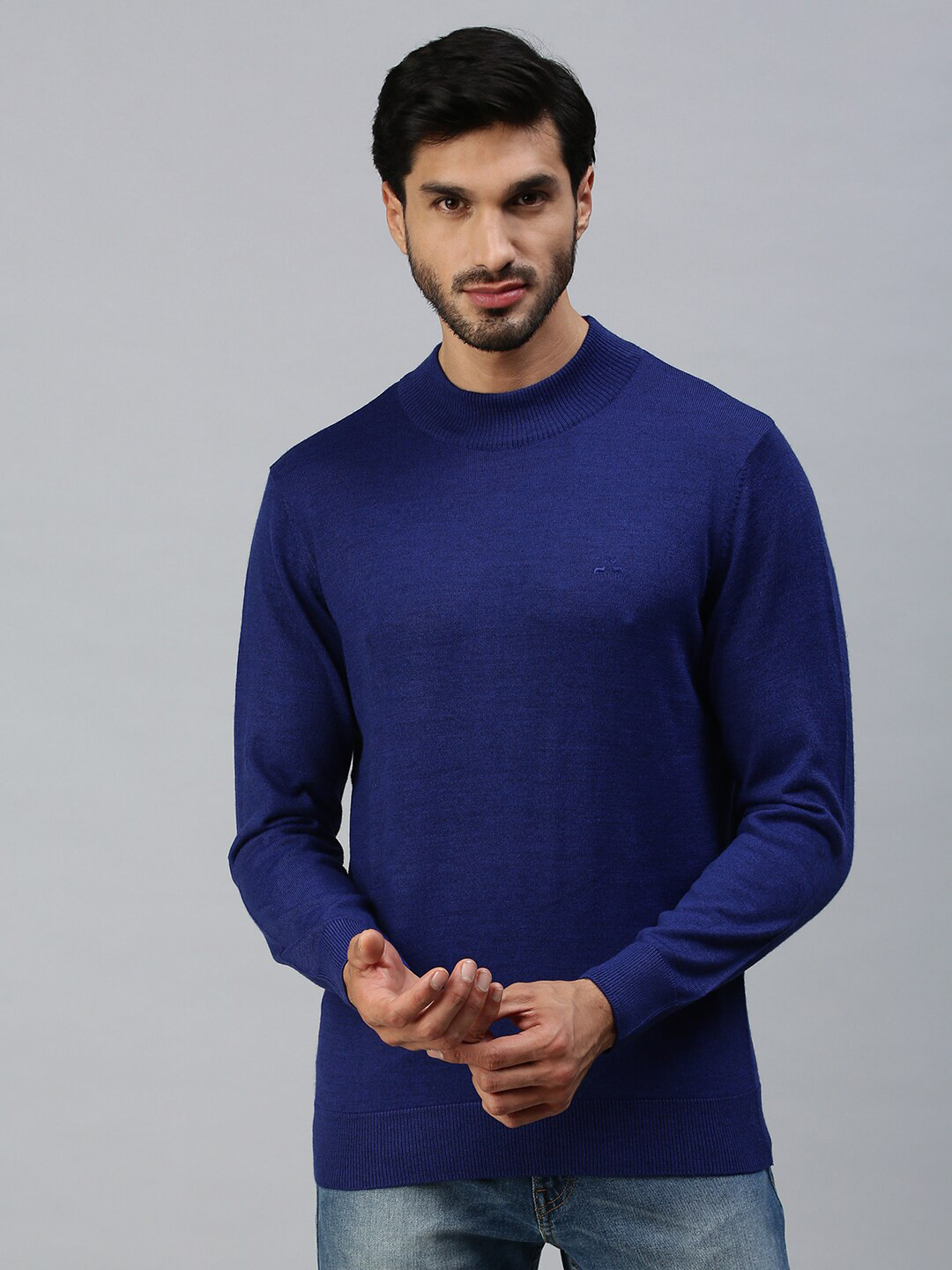 

98 Degree North Men Blue Pullover