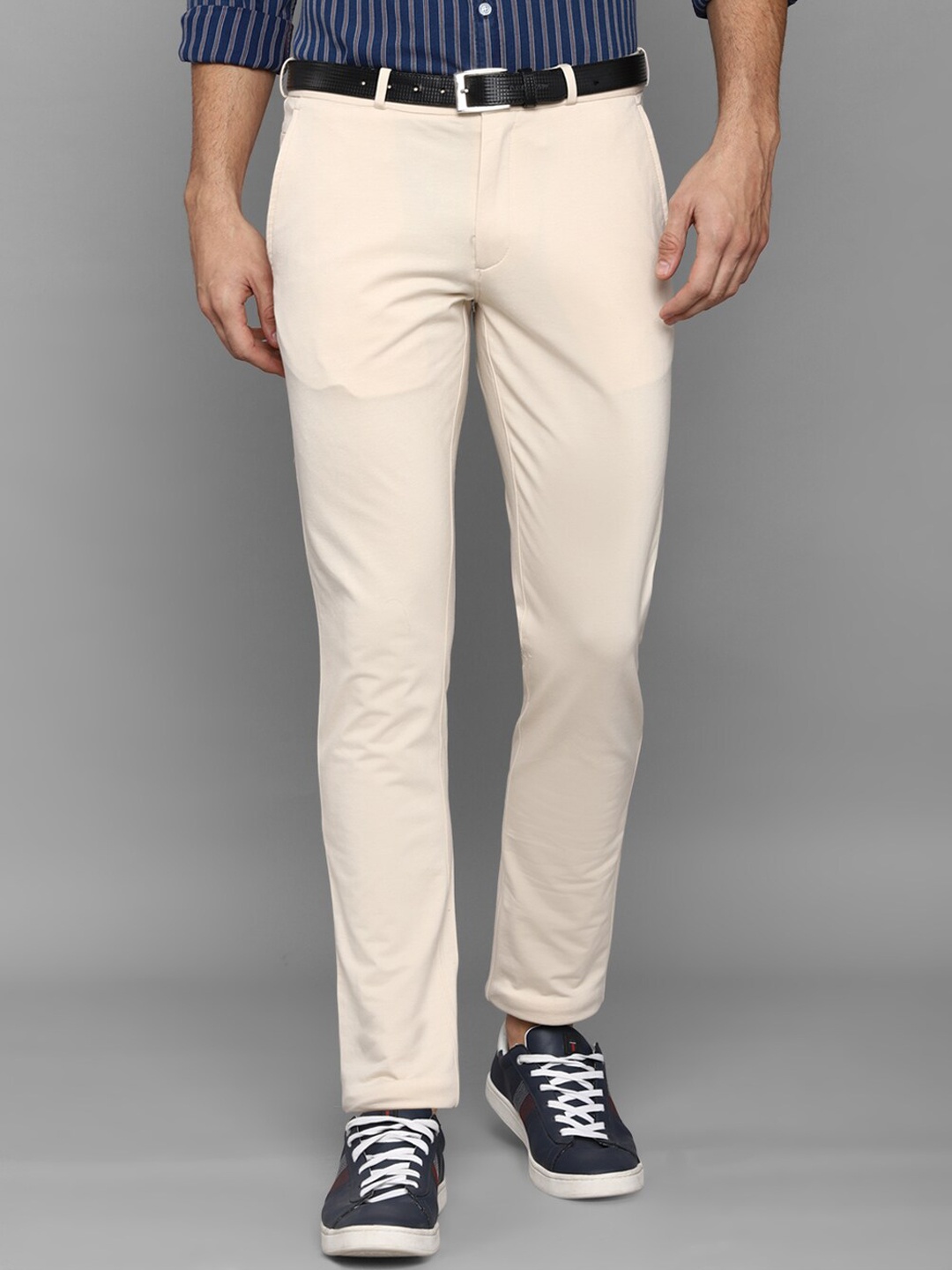 

Louis Philippe Sport Men Beige Slim Fit Trousers