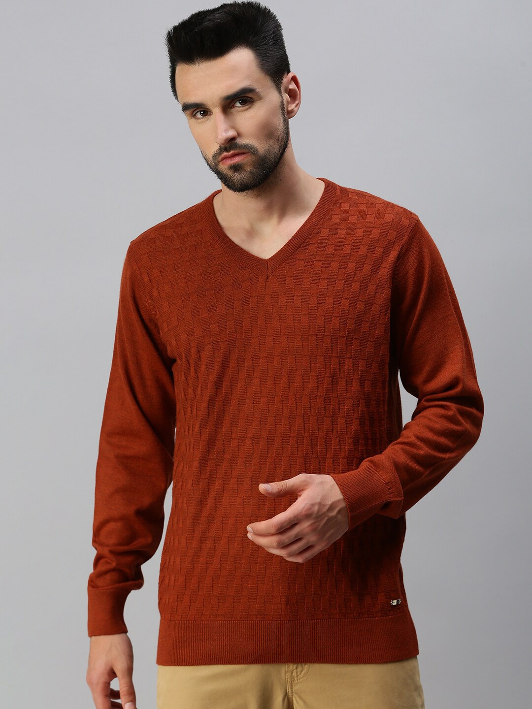 

98 Degree North Men Rust Pullover