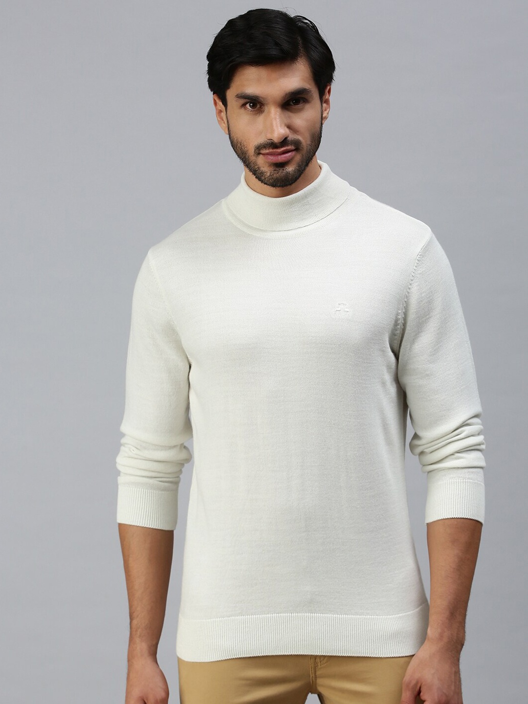 

98 Degree North Men White Pullover