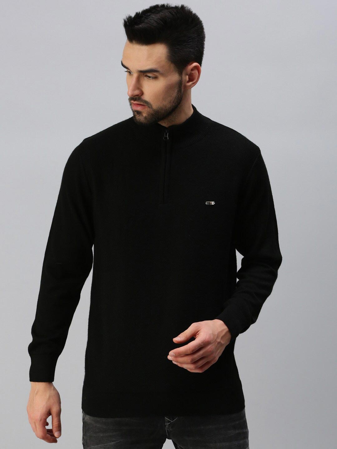 

98 Degree North Men Black Pullover