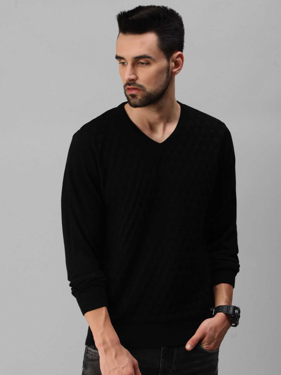 

98 Degree North Men Black Pullover