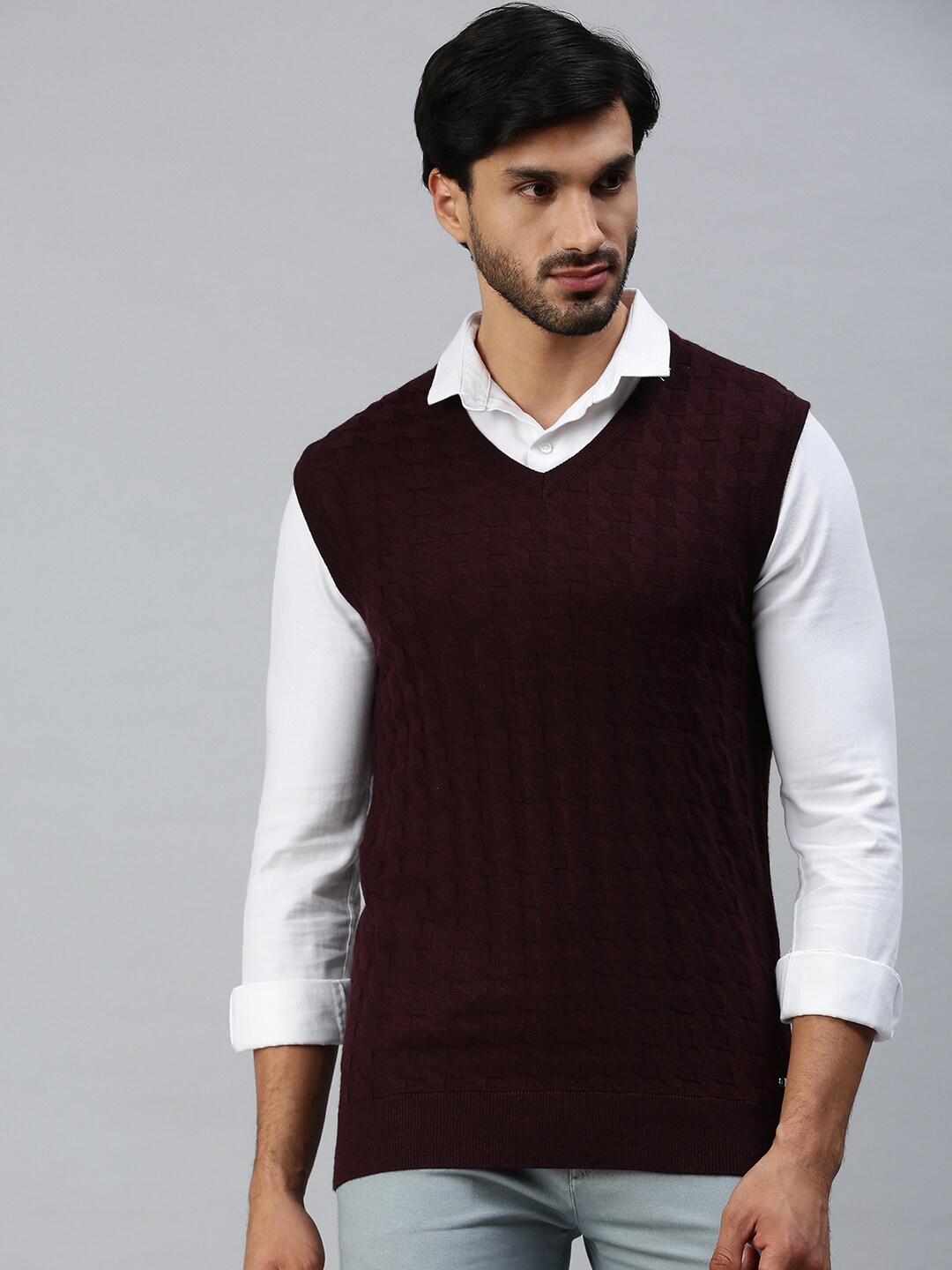 

98 Degree North Men Burgundy Sweater Vest