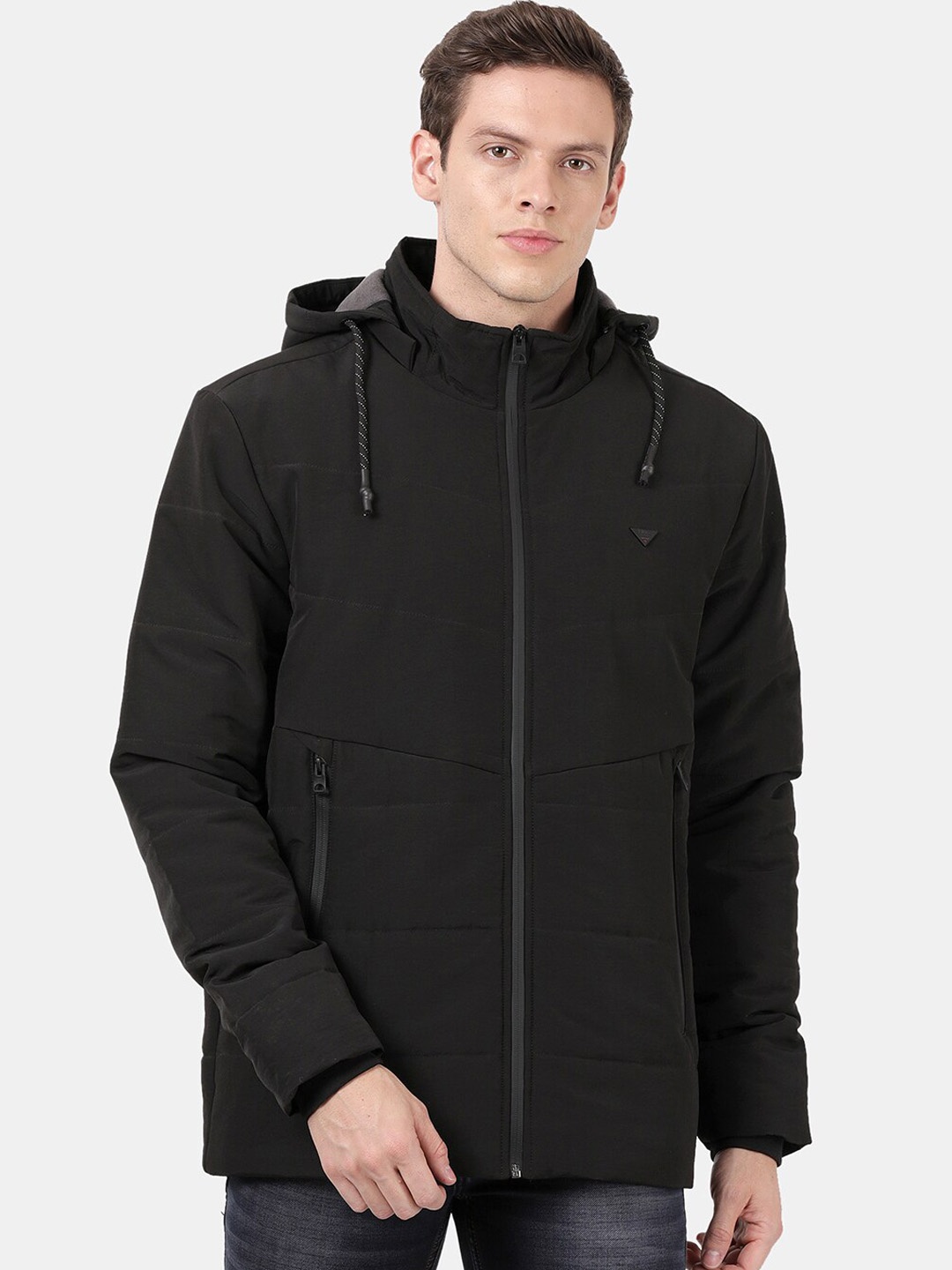 

t-base Men Black Windcheater Longline Padded Jacket