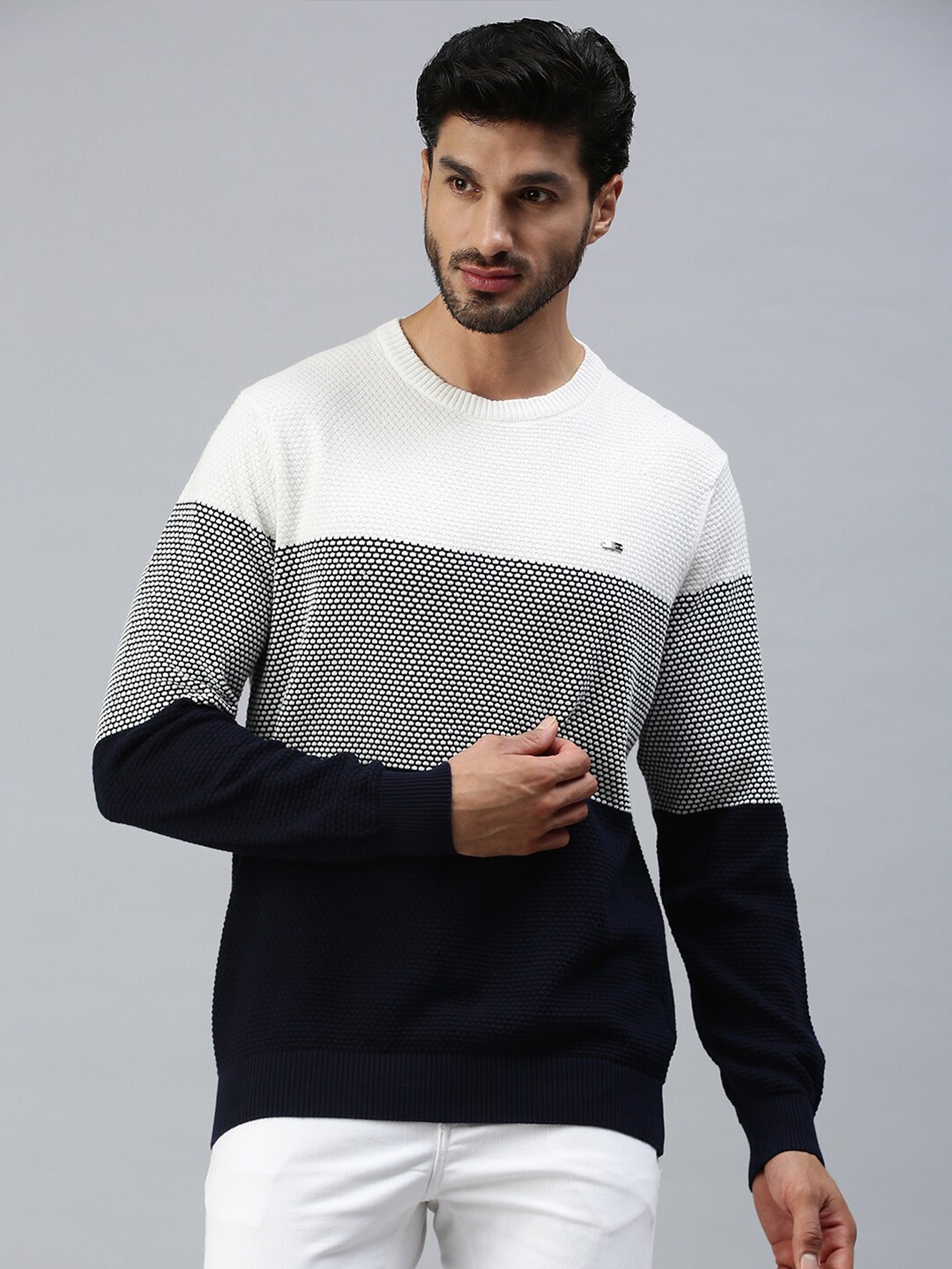 

98 Degree North Men Navy Blue & White Striped Pullover