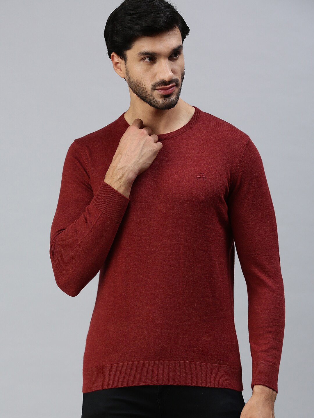 

98 Degree North Men Maroon Pullover