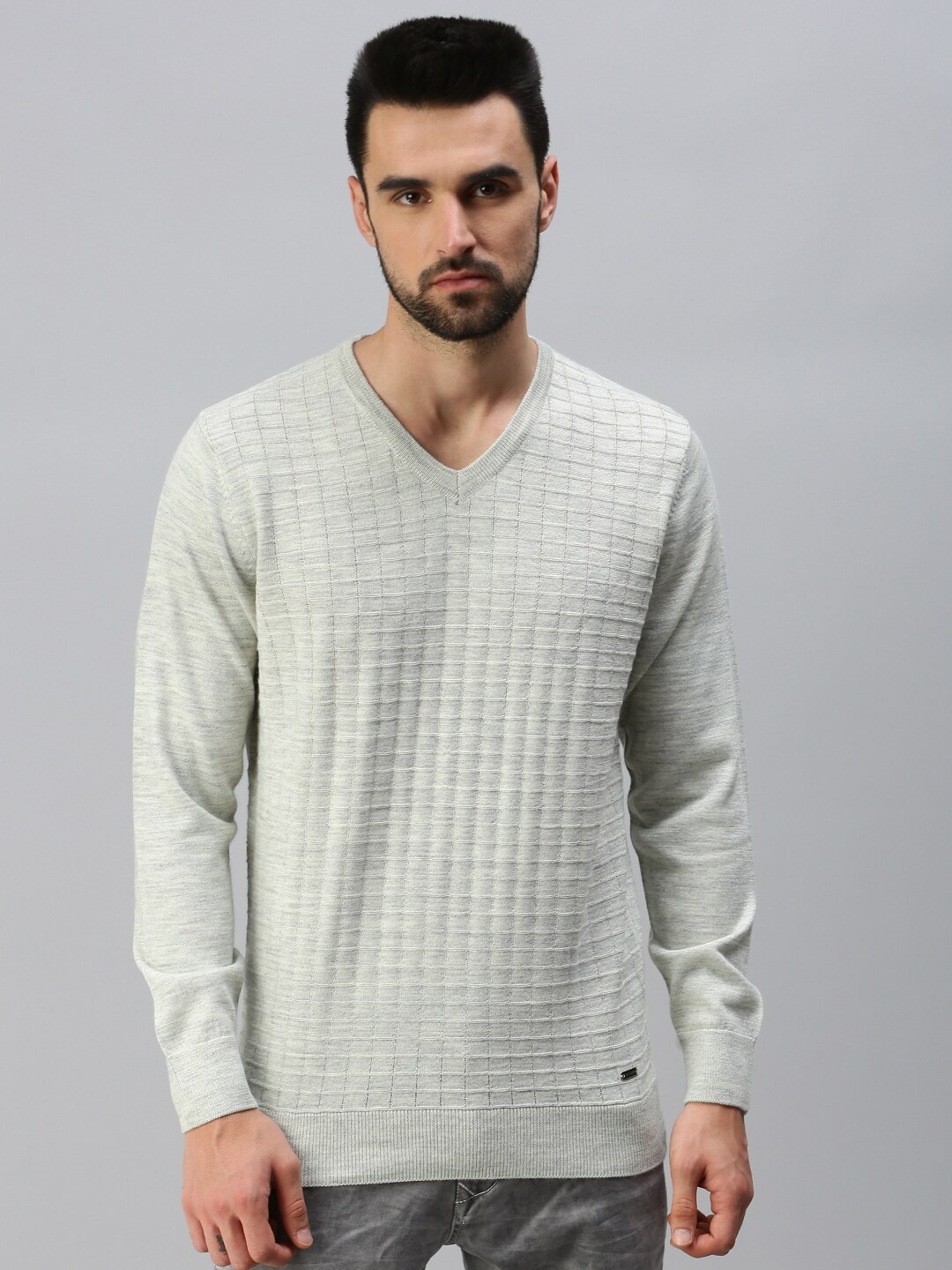 

98 Degree North Men Grey Pullover