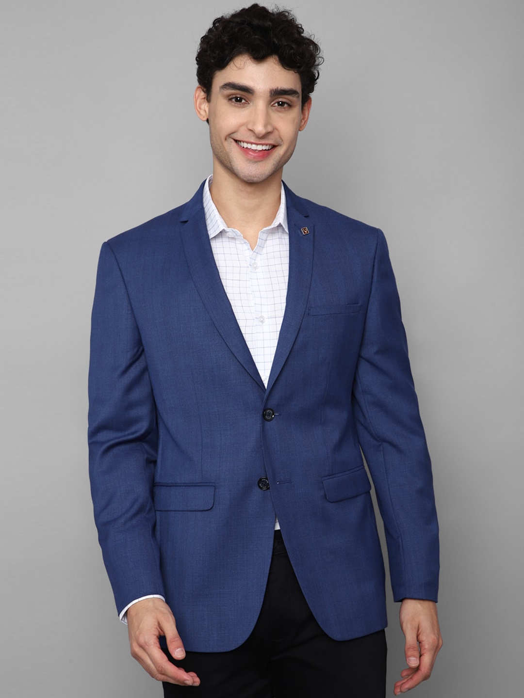 

Allen Solly Men Blue Textured Slim-Fit Single Breasted Formal Blazer